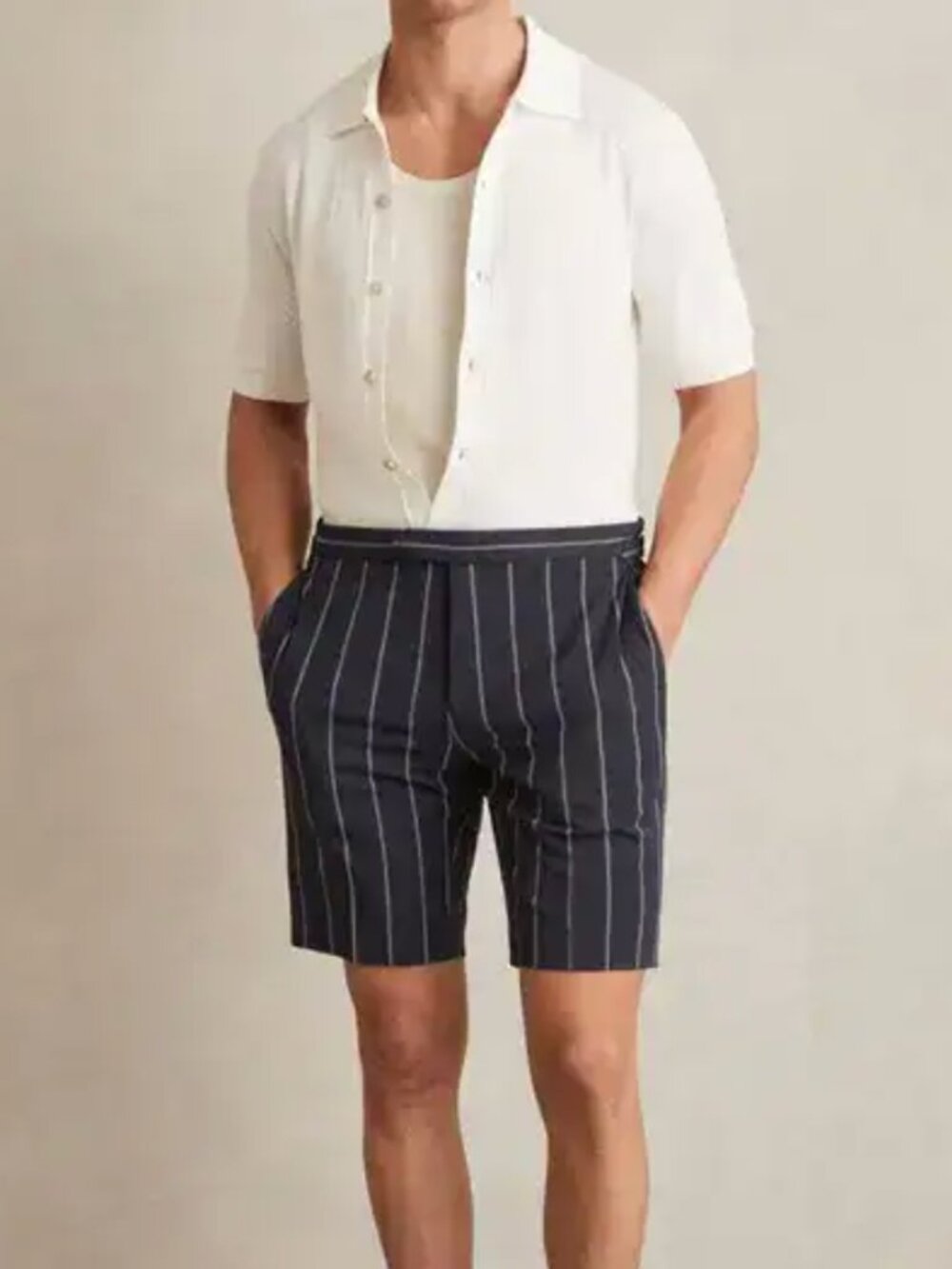 Reiss Vine Striped Tailored Shorts Size 30 Navy Pinstripe